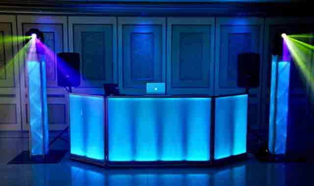 Iconic DJ Setup